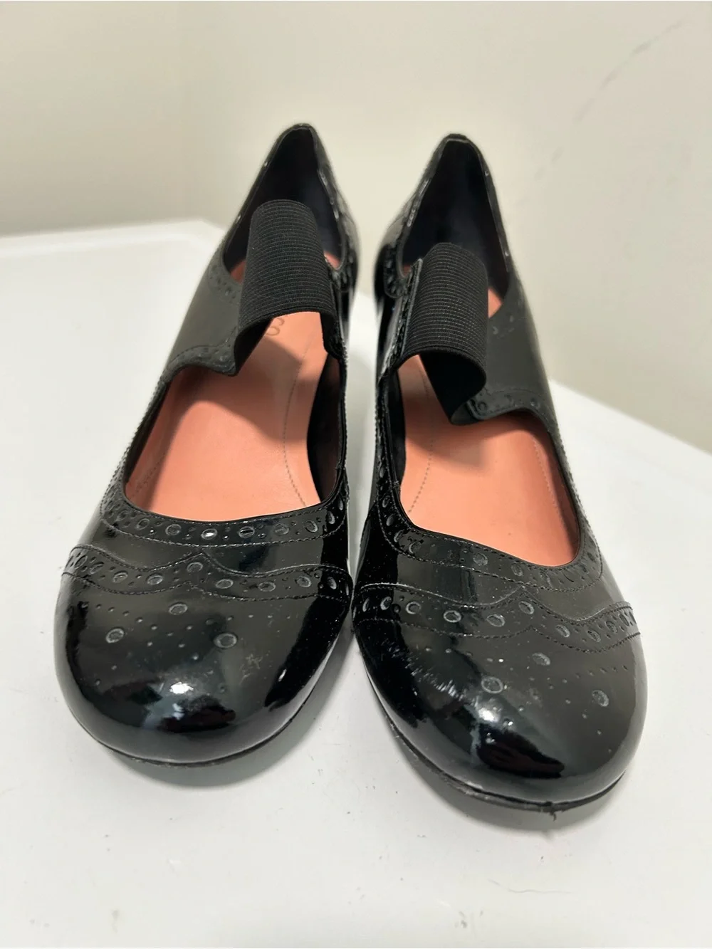 Franco Sarto Black Patent Leather Mary Jane Pumps Brogue Detail Size 7.5 M